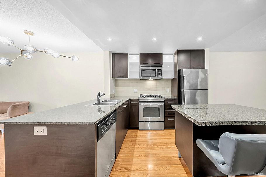 609 3111 Corvette Way Richmond, BC - 6