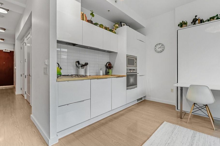 305 123 W 1st Avenue Vancouver, BC - 8