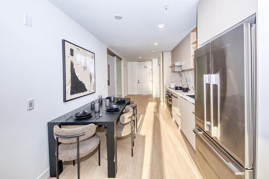 358 422 E 3rd Street North Vancouver, BC - 10