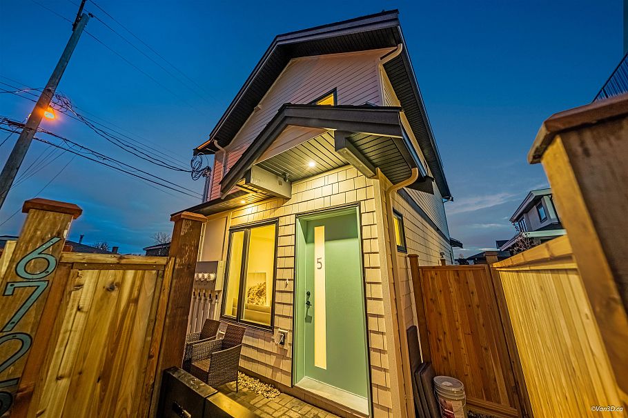 6728 Heather Street Vancouver, BC - 21