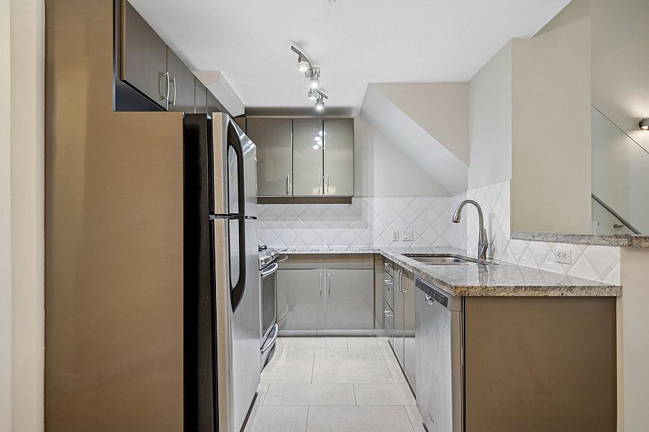 621 Jervis Street Vancouver, BC - 8