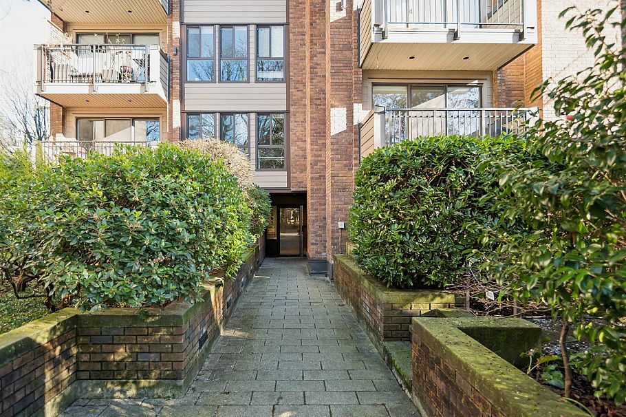 202 1157 Nelson Street Vancouver, BC - 38