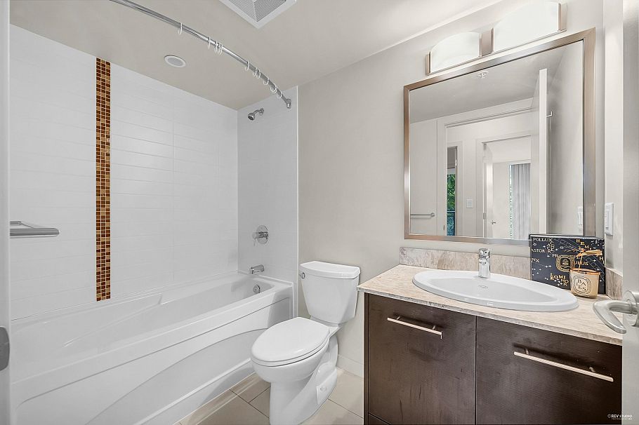 609 3111 Corvette Way Richmond, BC - 27