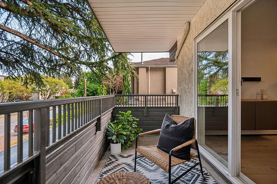 209 1420 E 8 Avenue Vancouver, BC - 29