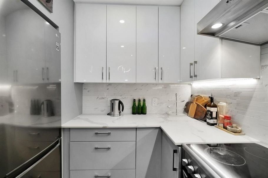 306 630 Roche Point Drive North Vancouver, BC - 3