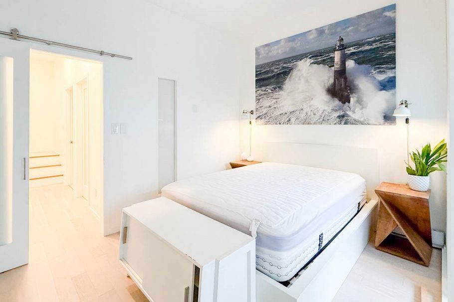 10 704 W 7th Avenue Vancouver, BC - 17