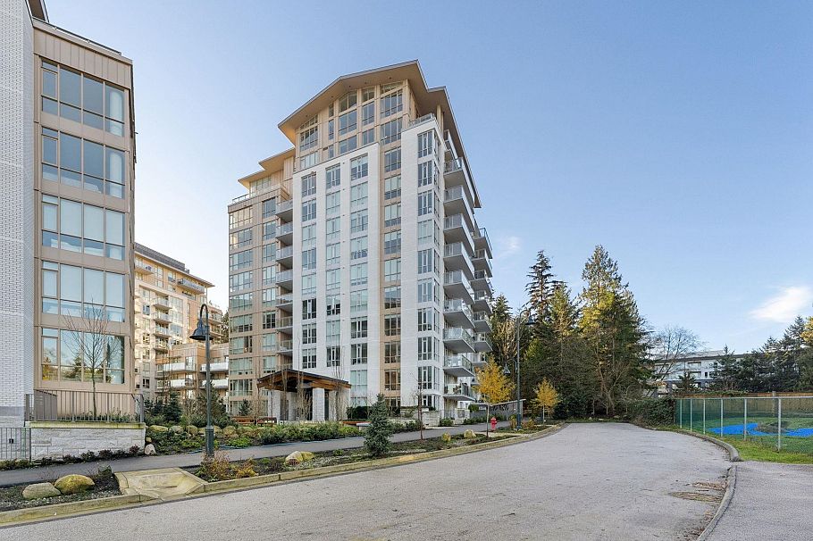 208 2375 Emery Court North Vancouver, BC - 21