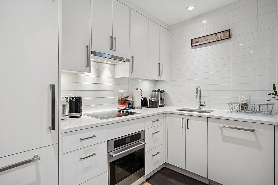 721 E 26th Avenue Vancouver, BC - 6