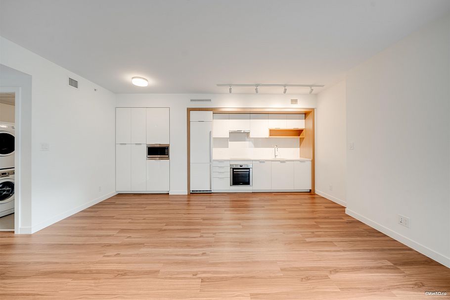 316 1661 Quebec Street Vancouver, BC - 4