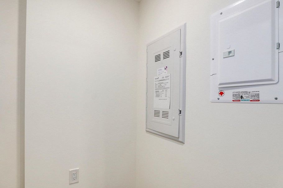 502 210 E 5th Avenue Vancouver, BC - 18