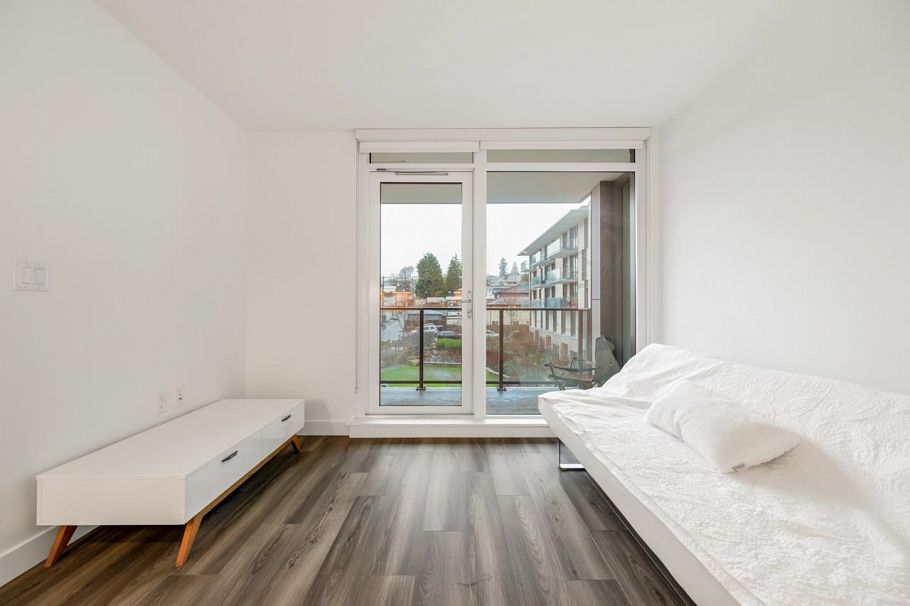 316 8181 Chester Street Vancouver, BC - 3