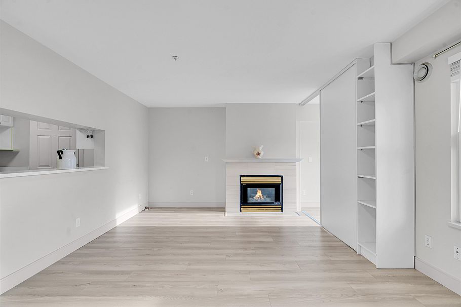 205 2965 Horley Street Vancouver, BC - 4