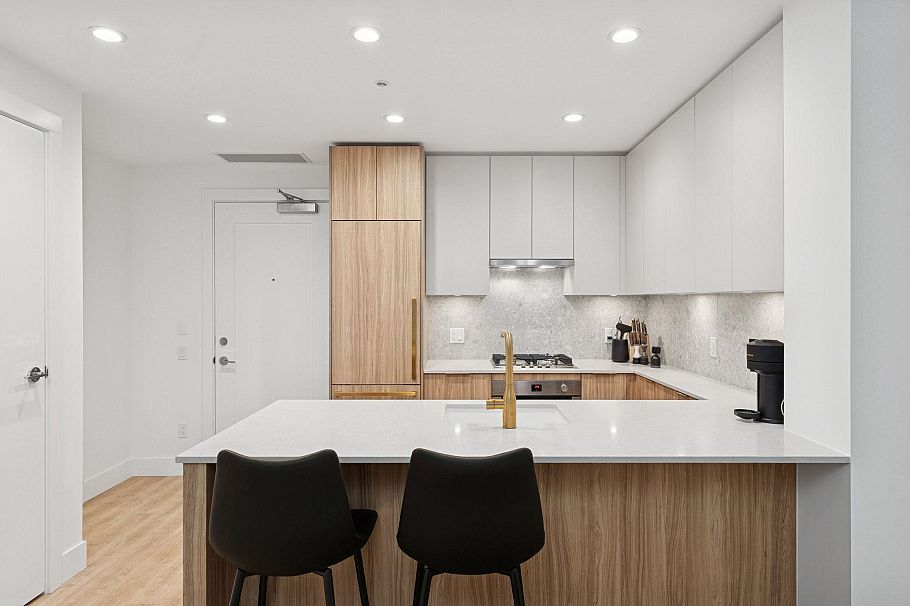 208 2375 Emery Court North Vancouver, BC - 4