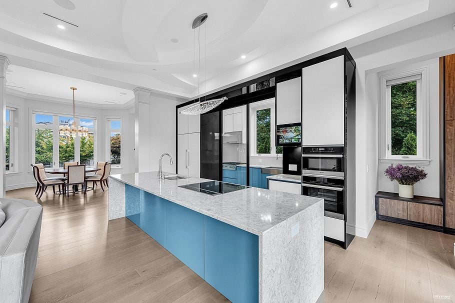 2328 Mcbain Avenue Vancouver, BC - 9