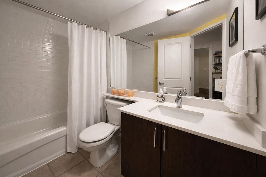 111 2330 Maple Street Vancouver, BC - 8