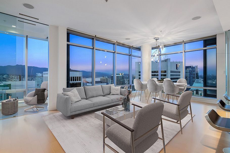 4304 1111 Alberni Street Vancouver, BC - 2