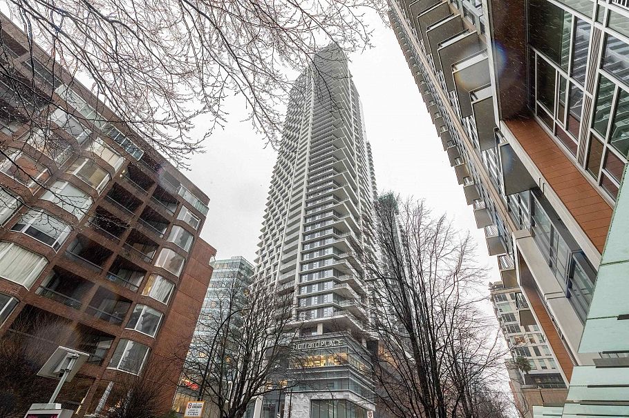 3801 1289 Hornby Street Vancouver, BC - 2