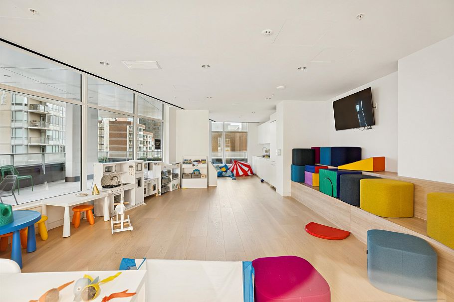 3801 1289 Hornby Street Vancouver, BC - 33