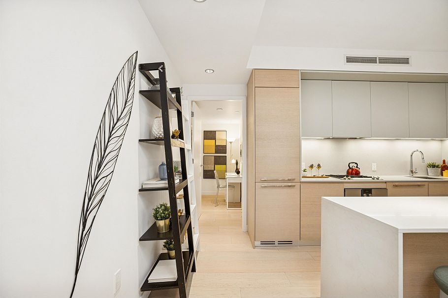 3801 1289 Hornby Street Vancouver, BC - 3