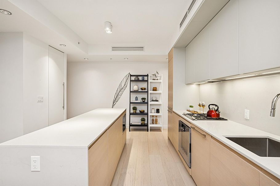 3801 1289 Hornby Street Vancouver, BC - 14