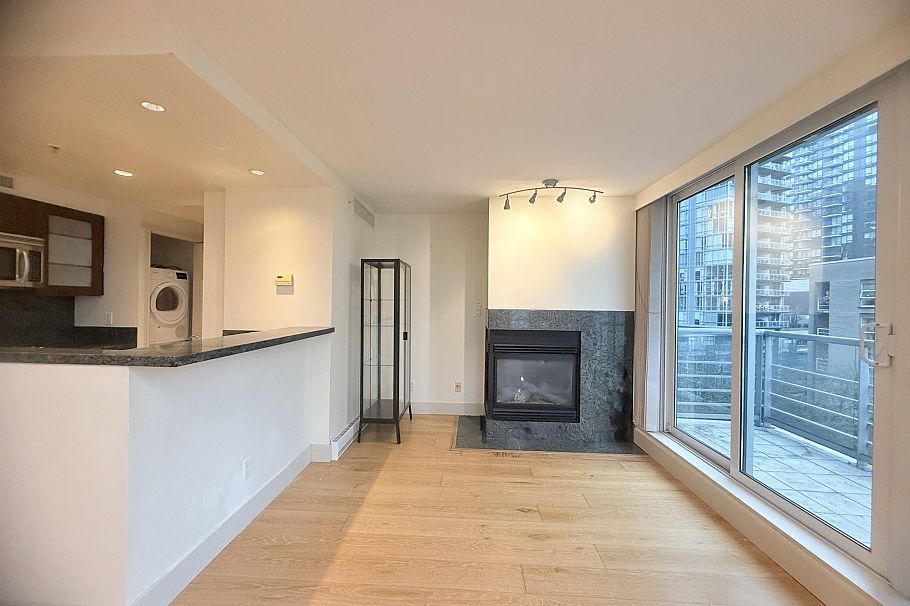 607 590 Nicola Street Vancouver, BC - 9