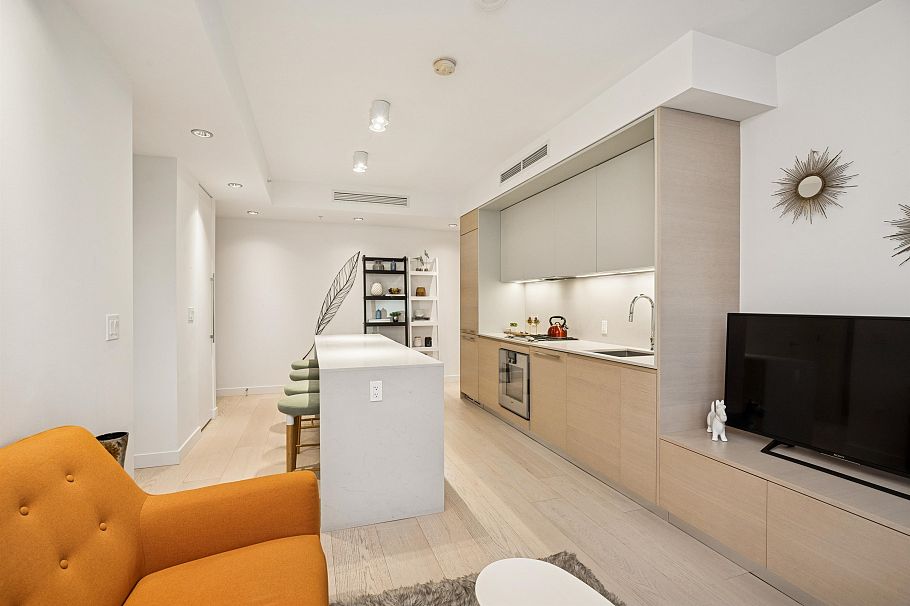 3801 1289 Hornby Street Vancouver, BC - 13