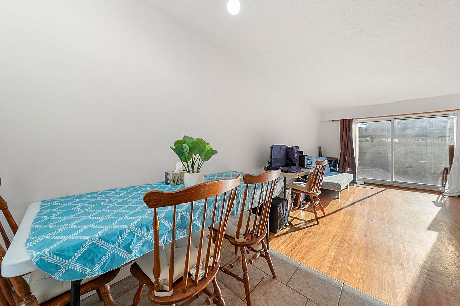 3 135 W 21st Street North Vancouver, BC - 8