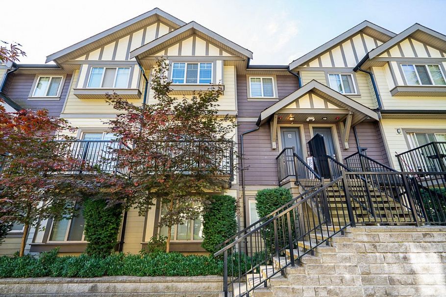 12 4033 Dominion Street Burnaby, BC - 3