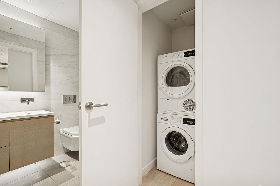 3801 1289 Hornby Street Vancouver, BC - 7