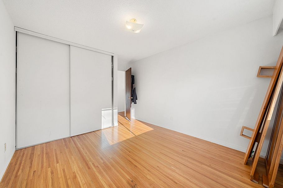 3 135 W 21st Street North Vancouver, BC - 19