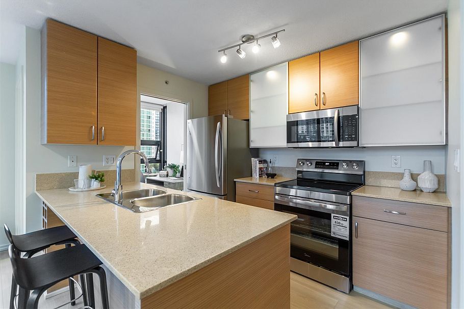 1109 909 Mainland Street Vancouver, BC - 6