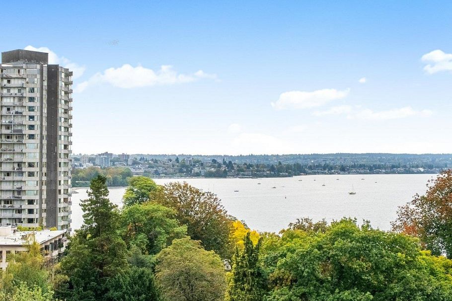 905 1221 Bidwell Street Vancouver, BC - 1