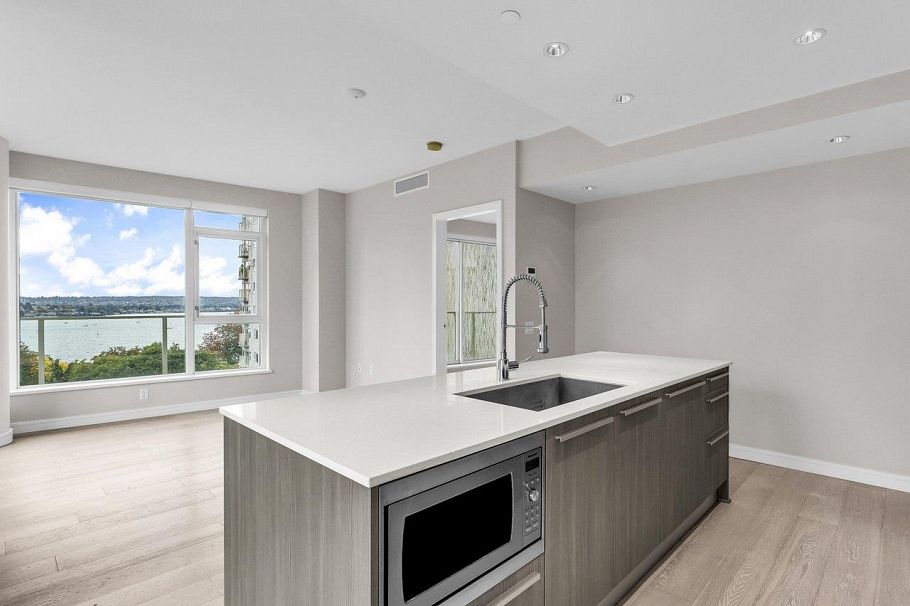 905 1221 Bidwell Street Vancouver, BC - 5