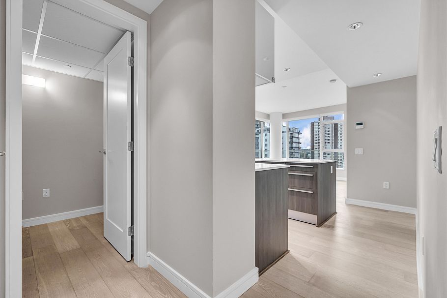 905 1221 Bidwell Street Vancouver, BC - 20