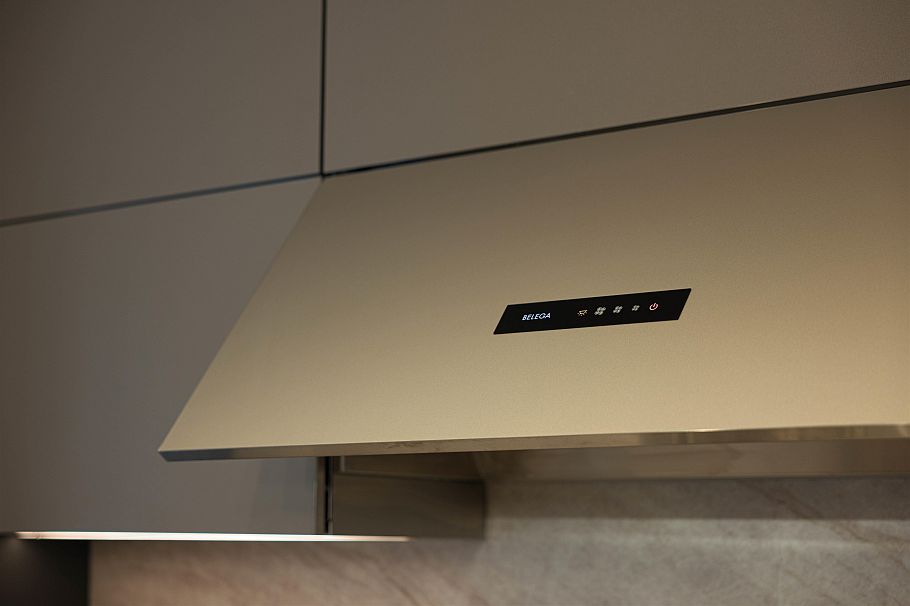 1181 33rd Avenue Vancouver, BC - 9