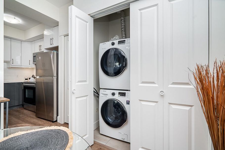 12 4033 Dominion Street Burnaby, BC - 17