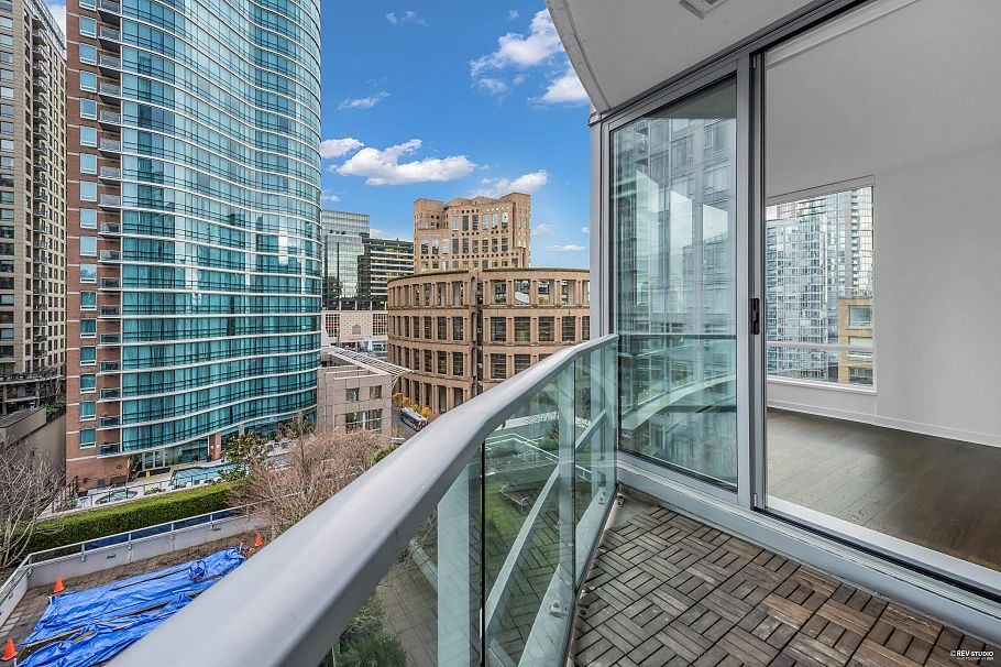 1002 833 Homer Street Vancouver, BC - 15