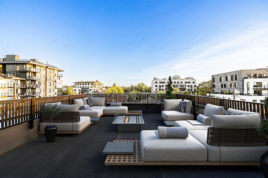 1 2282 E 8th Avenue Vancouver, BC - 15