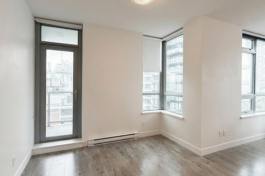 2207 1308 Hornby Street Vancouver, BC - 12