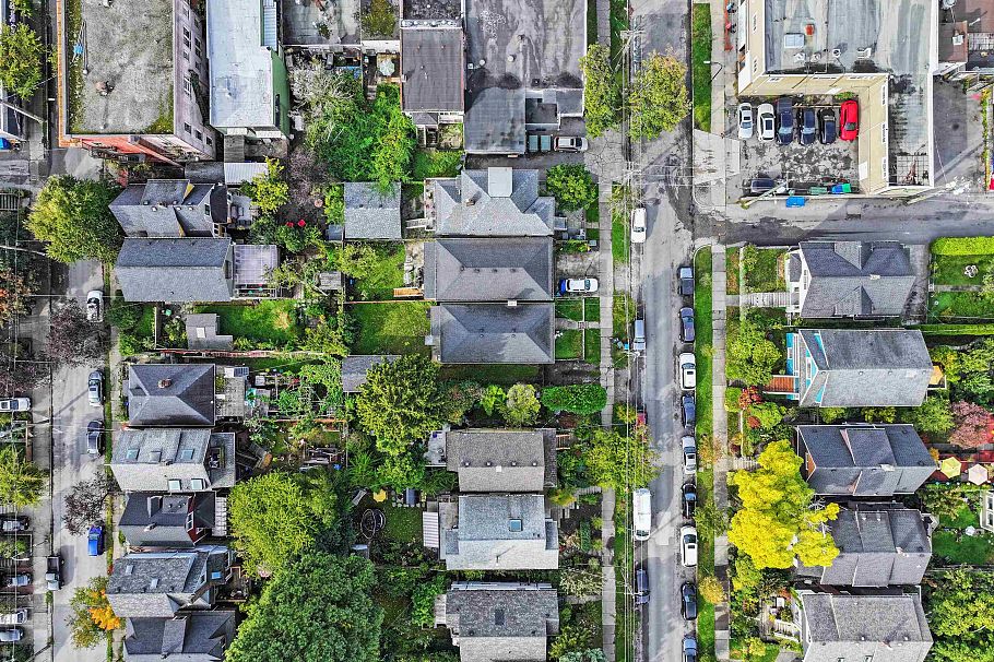 1732 E 3rd Avenue Vancouver, BC - 9