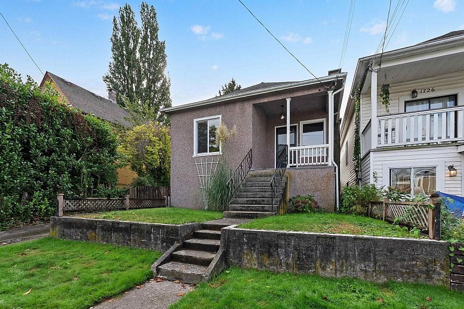 1732 E 3rd Avenue Vancouver, BC - 38