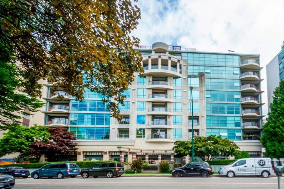 304 1233 Beach Avenue Vancouver, BC - 2