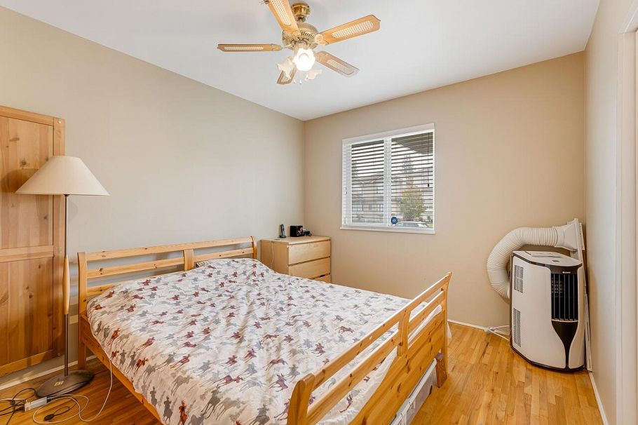 6979 Gladstone Street Vancouver, BC - 3