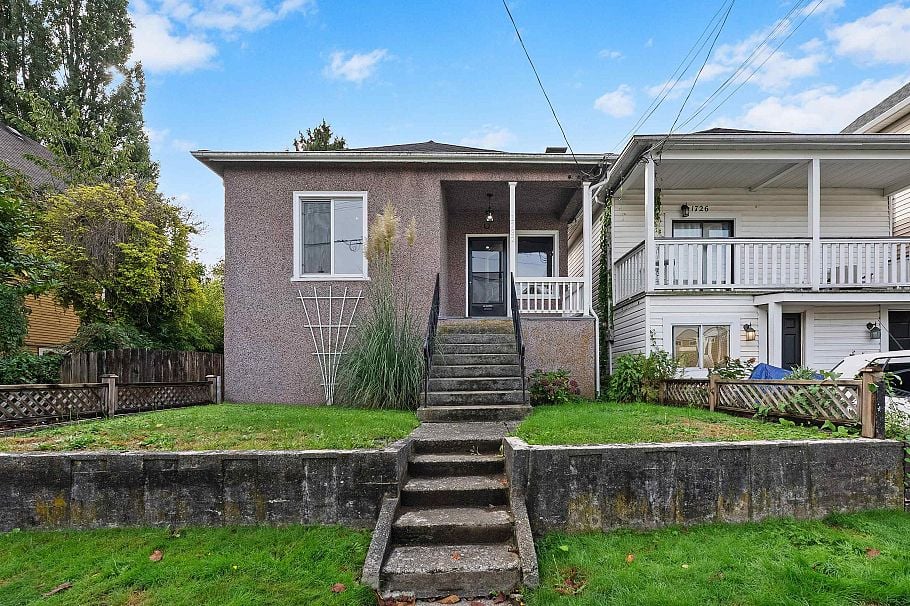 1732 E 3rd Avenue Vancouver, BC - 39