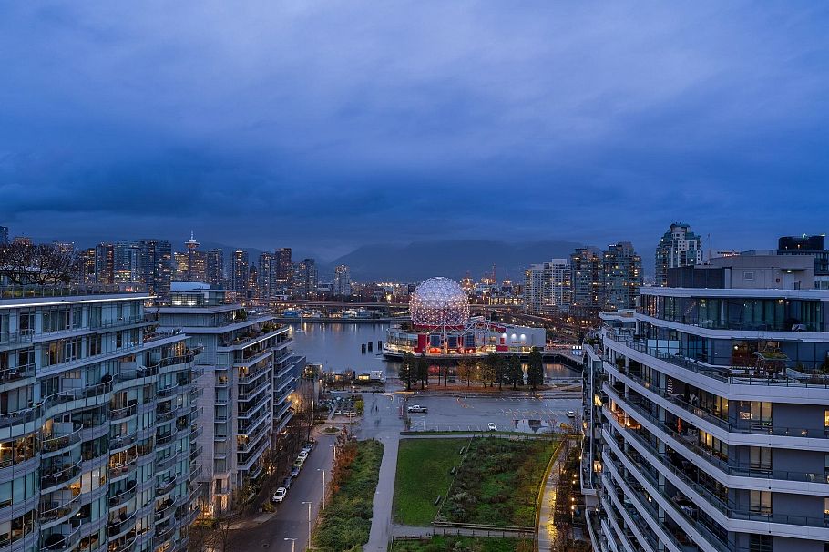 1506 1708 Ontario Street Vancouver, BC - 3