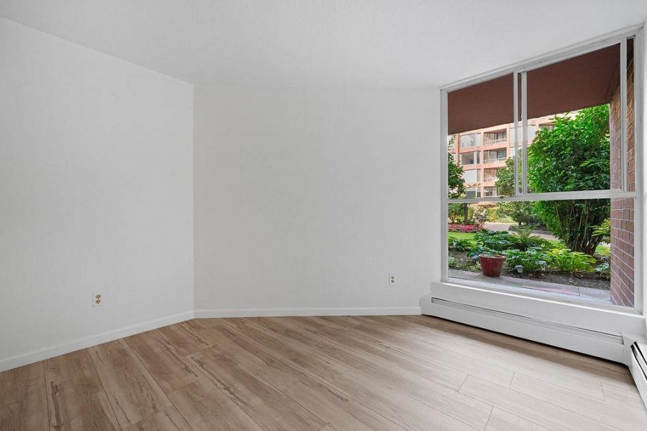 222 1333 Hornby Street Vancouver, BC - 9