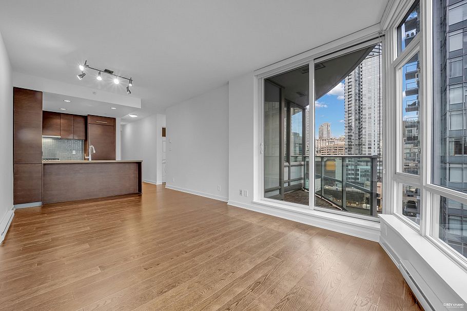 1002 833 Homer Street Vancouver, BC - 10