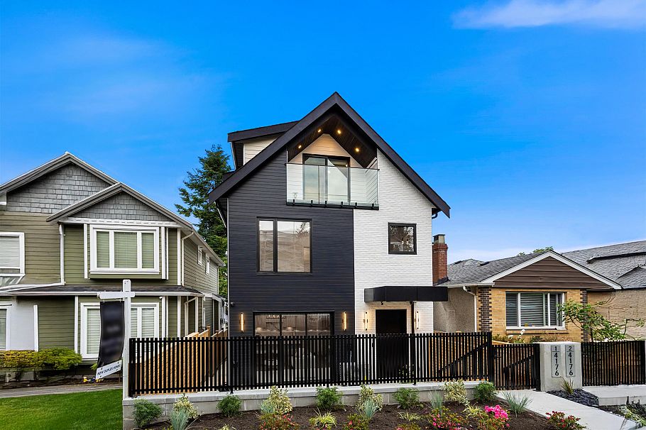 2 4176 Balkan Street Vancouver, BC - 1