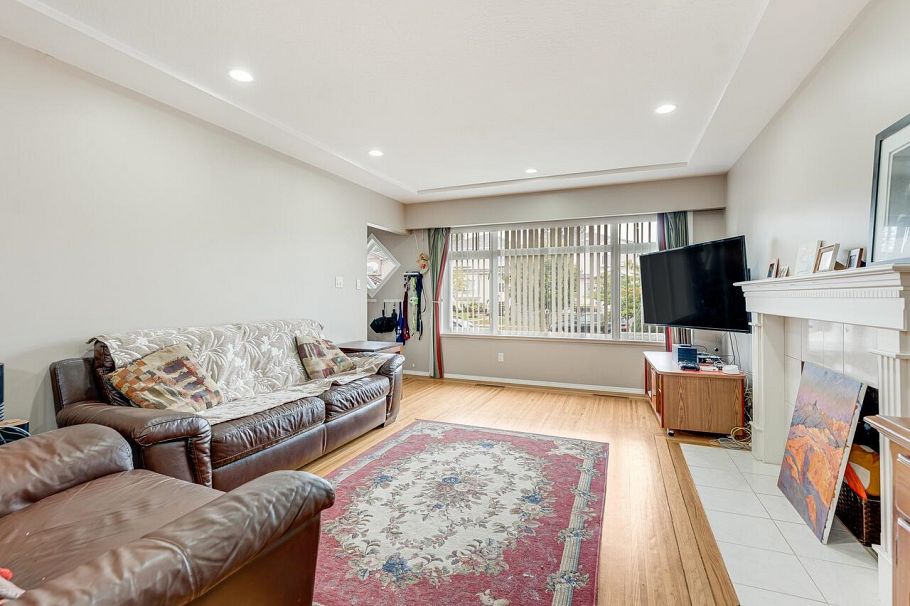 6979 Gladstone Street Vancouver, BC - 10