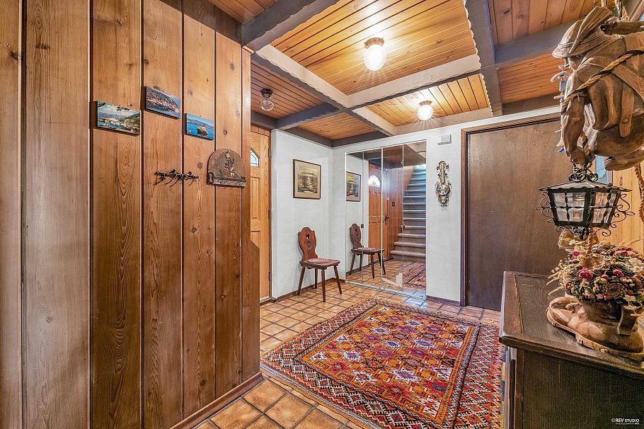 3729 St. Georges Avenue North Vancouver, BC - 25